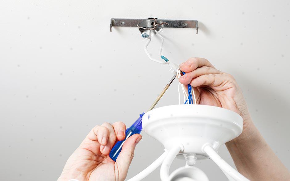 électricité maison Plaisir
