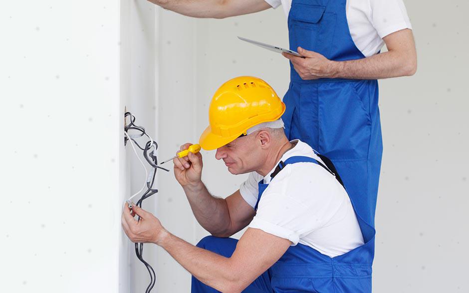 électricité maison Plaisir